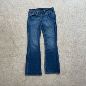 levi’s 524 low rise flare jeans medium wash